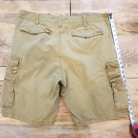 11" Khaki/Green Cargo Shorts - Picture 2 of 4